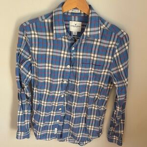American Eagle Outfitters Blue Plaid Casual Button Down Shirt